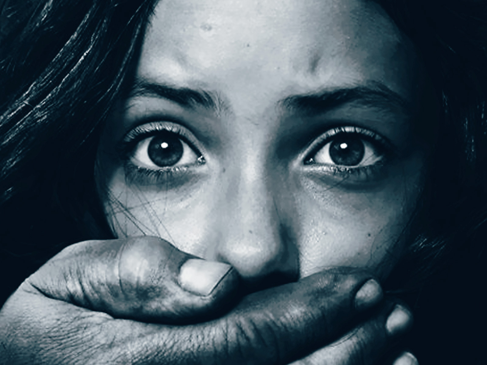 Protecting-persecuted-christians-photo-39-conversion